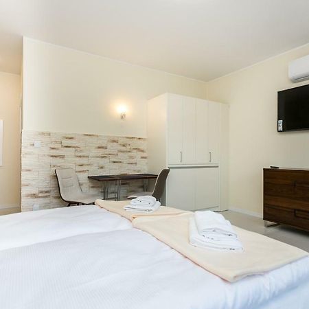 Apartamenty Dom Saski 10 Minut Od Centrum Warszawy Варшава Экстерьер фото